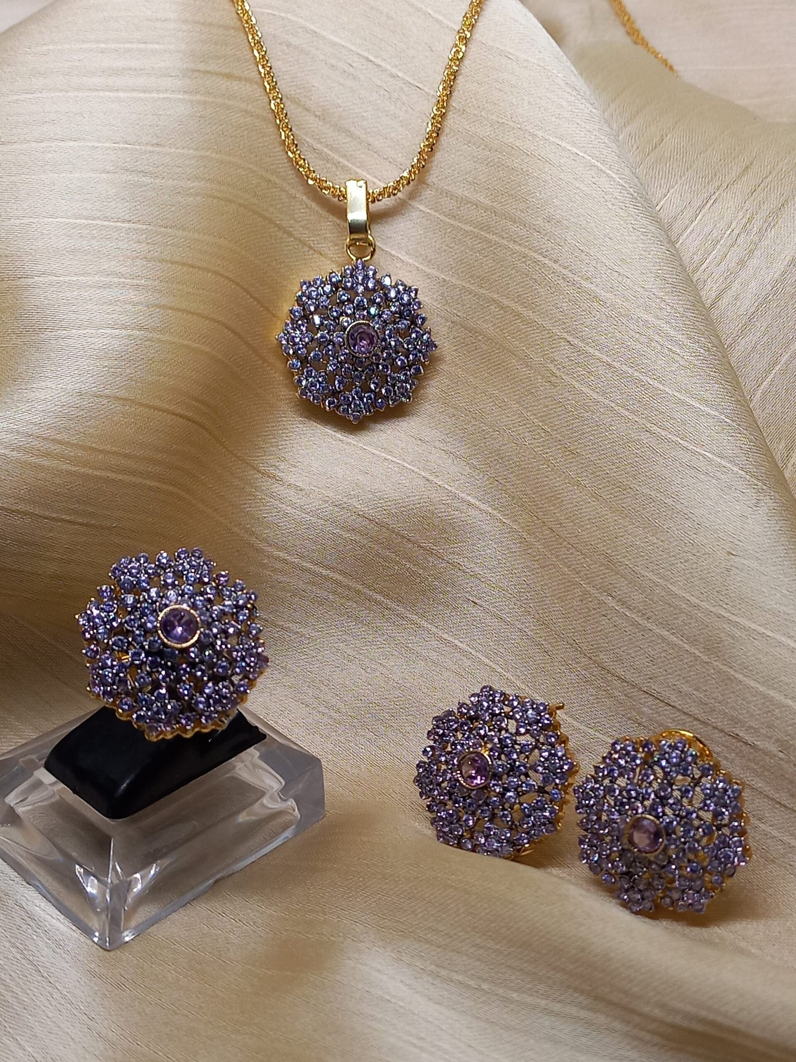 Locket set in Diamond Cut & Zircons | 22K Gold Plated (GJM-26-02)