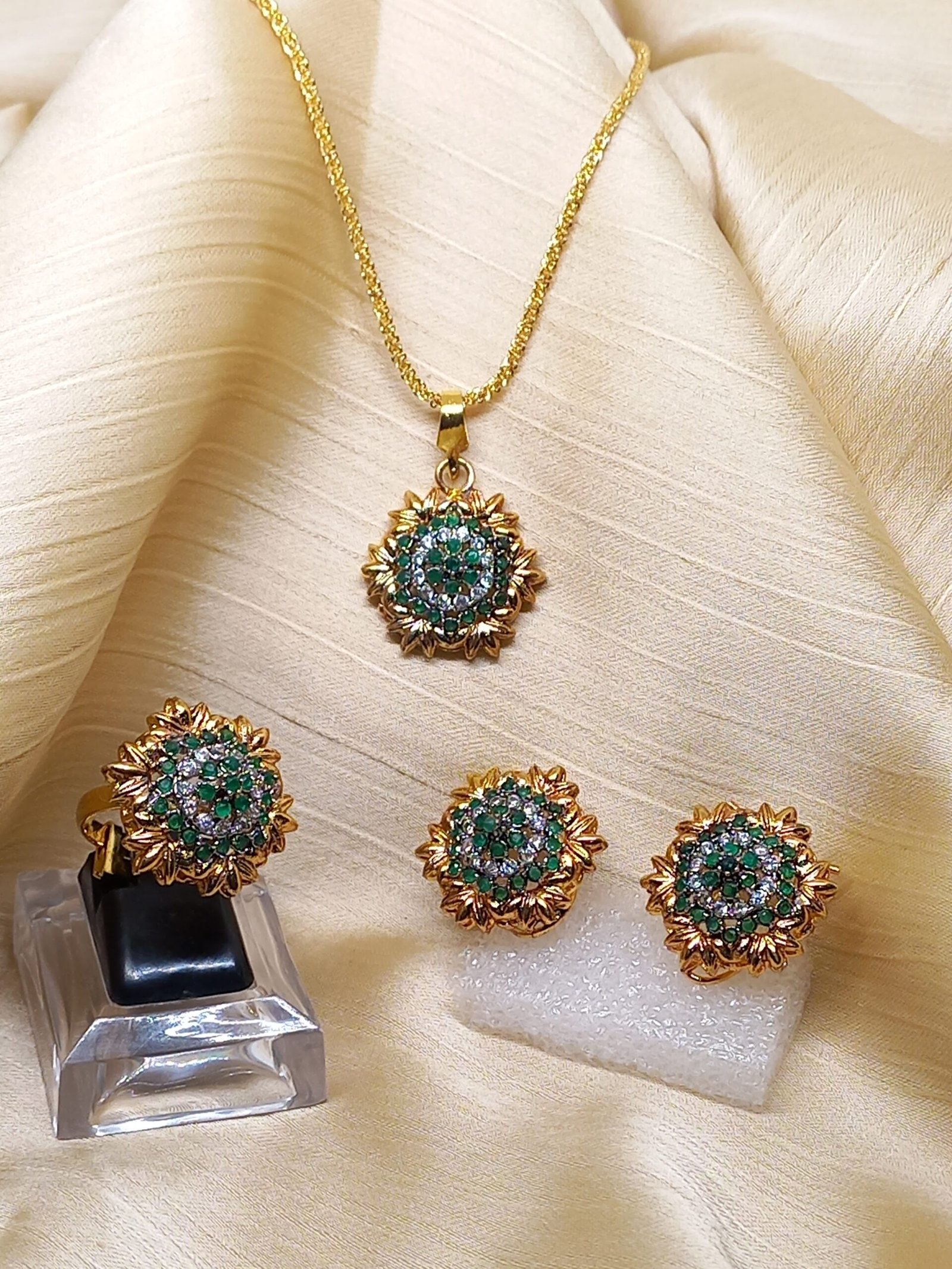 Locket set in Diamond Cut & Zircons | 22K Gold Plated (GJM-26-07)