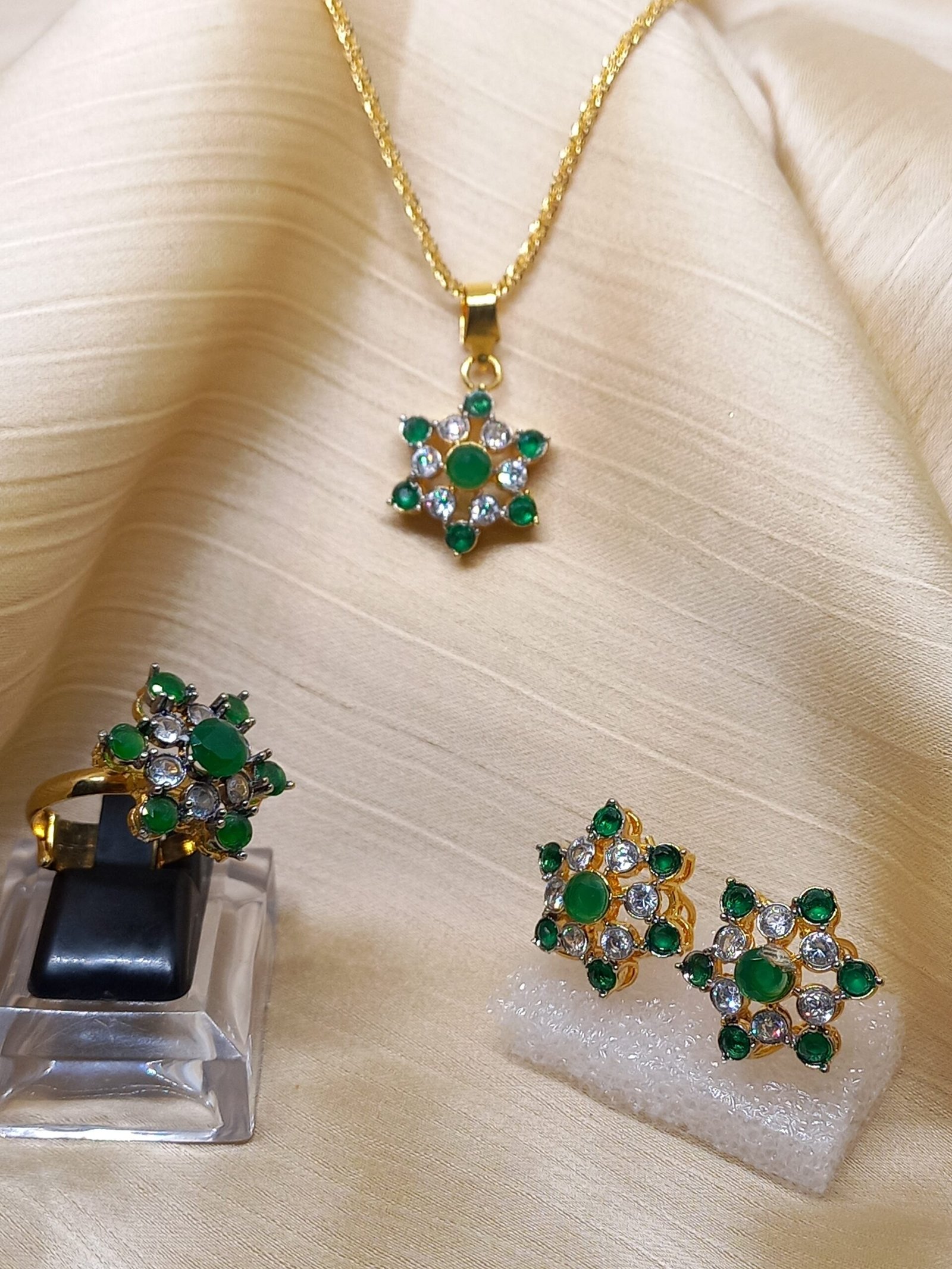 Locket set in Diamond Cut & Zircons | 22K Gold Plated (GJM-26-08)