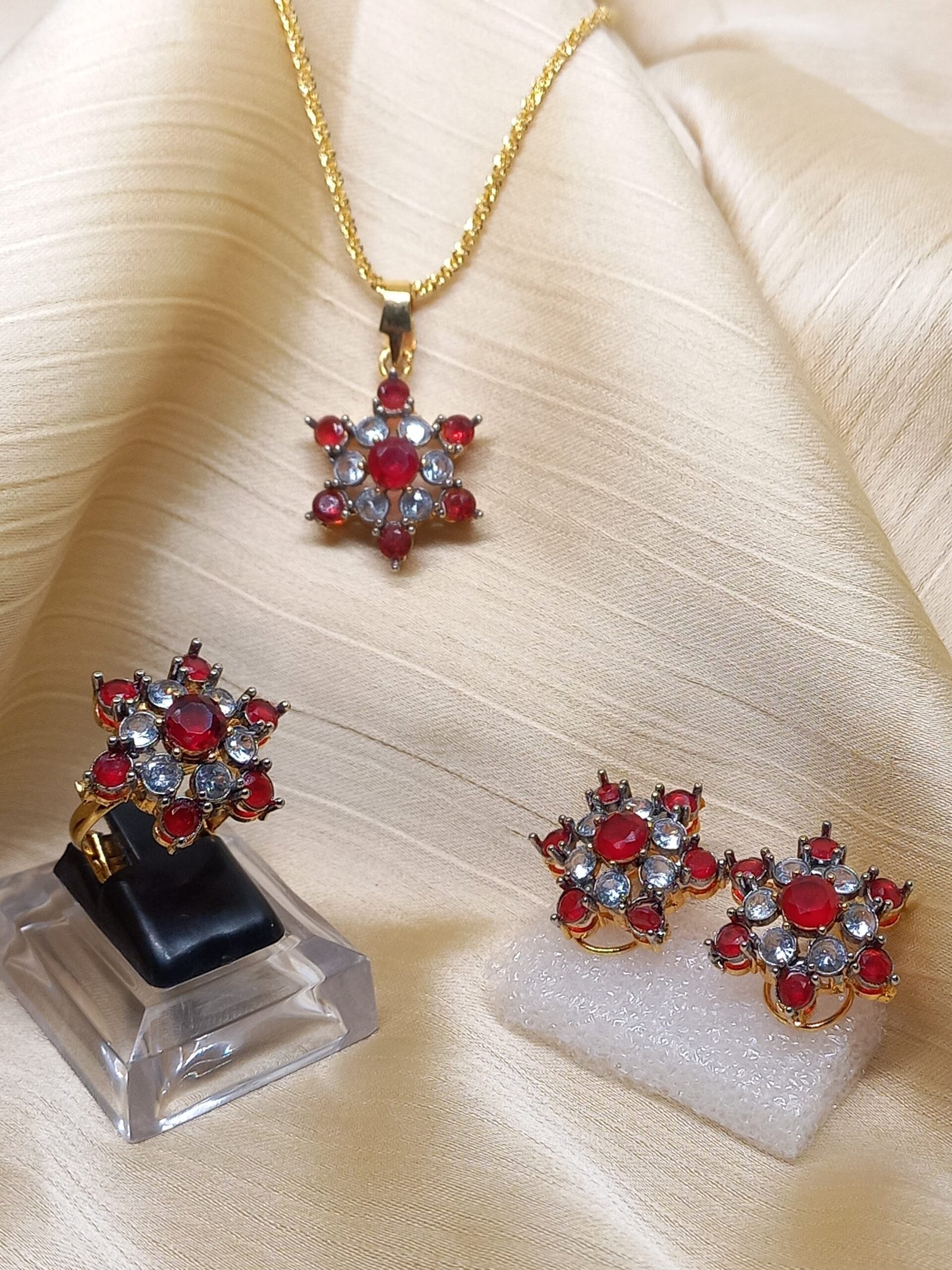 Locket set in Diamond Cut & Zircons | 22K Gold Plated (GJM-26-08)