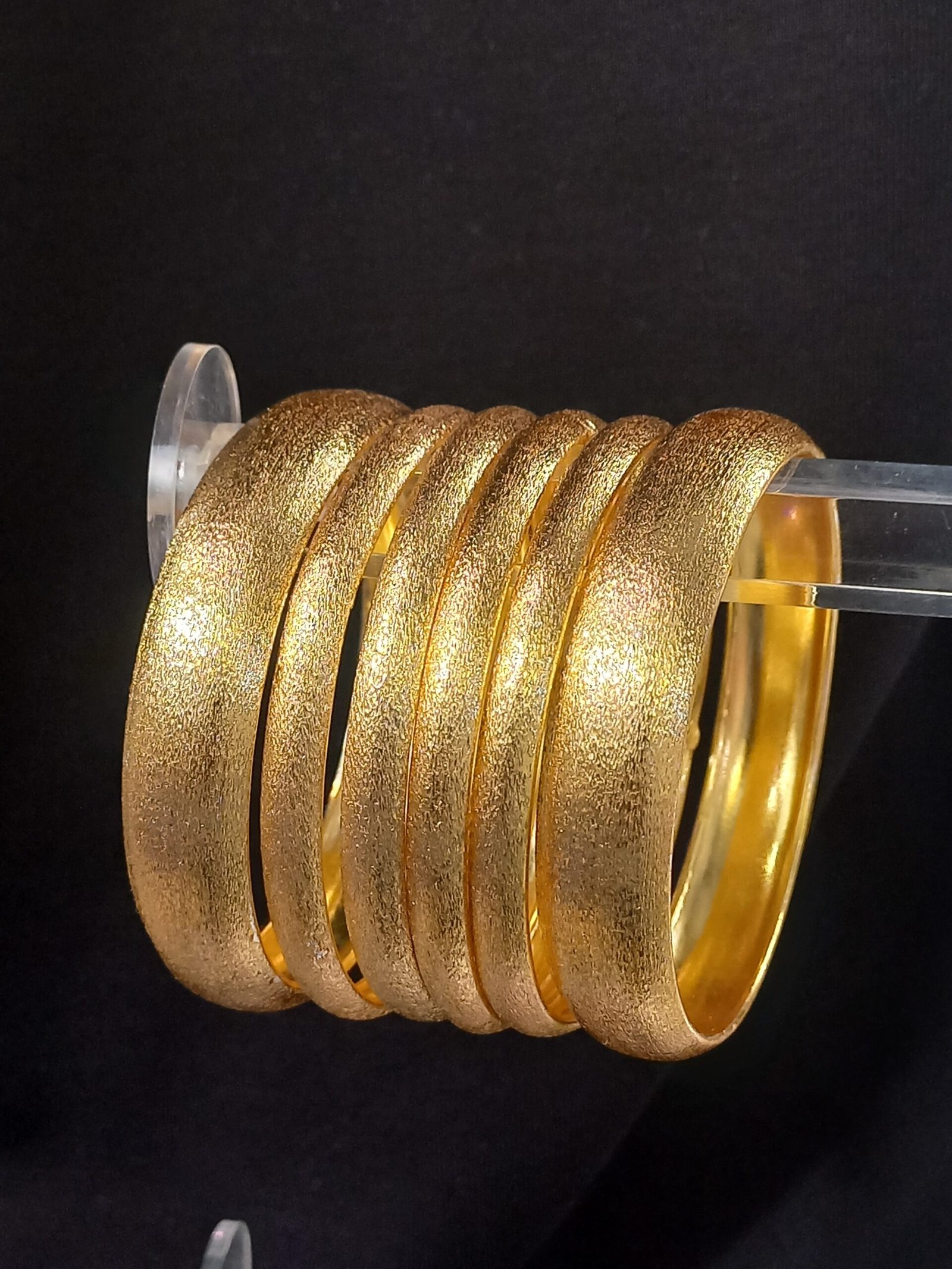 Gold look 6 pcs Indian Plan Bangles (KNG-PL-26-27)