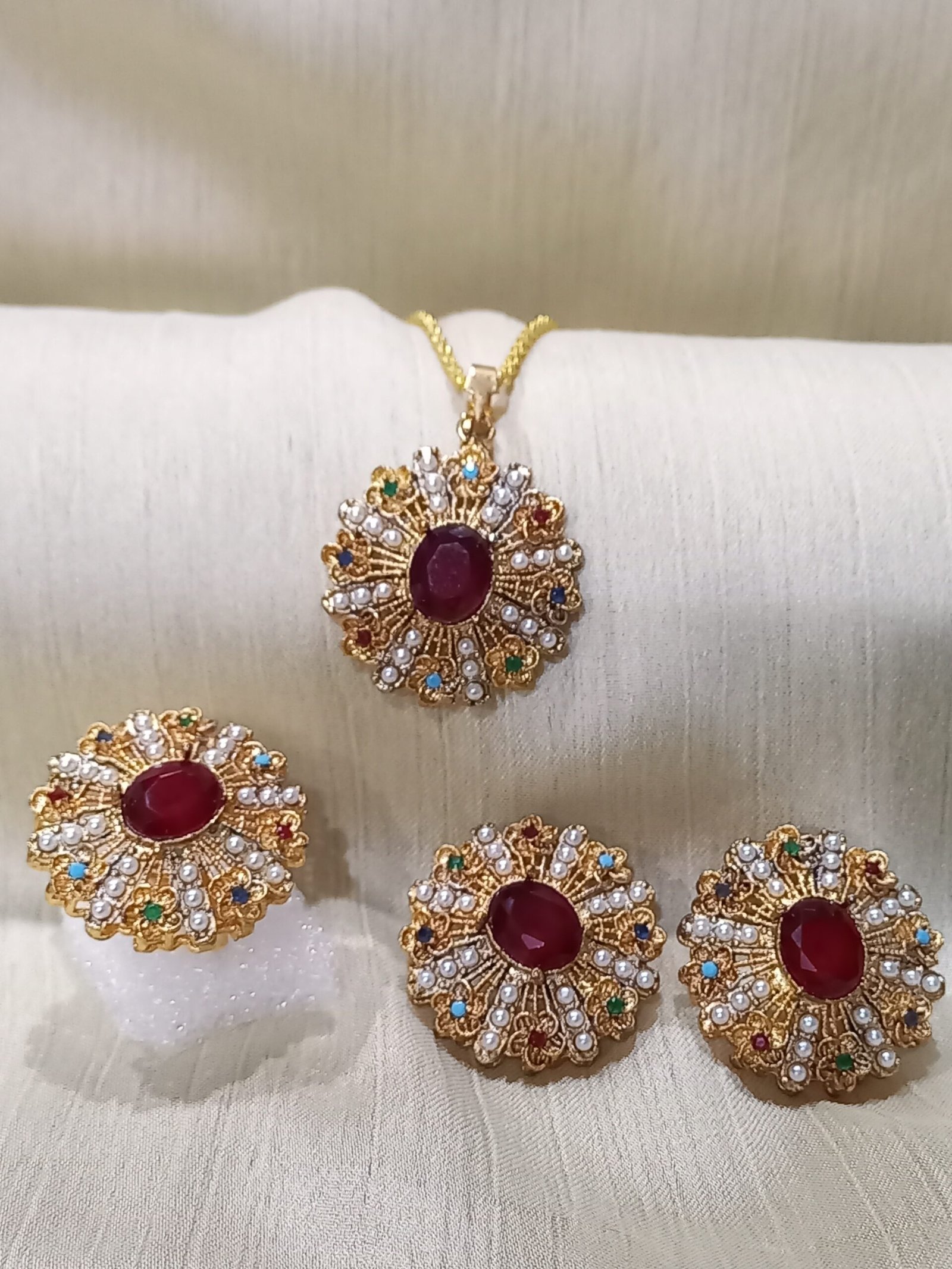 Locket Set Resin with Zircon (GJM-26-14)